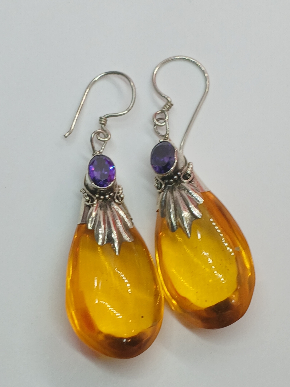 AMBER COLOR STERLING SILVER 925 EARRINGS teardrops PURPLE Stone